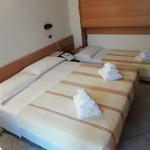 Giovane Italia Hotel